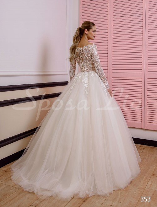 https://www.sposa-lia.com/images/stories/virtuemart/product/353       (3).jpg